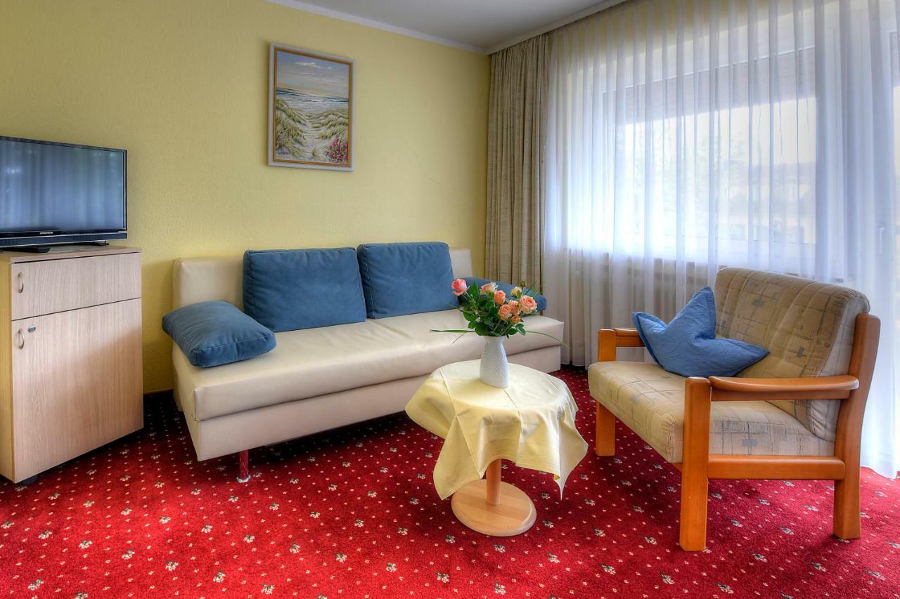 Hotel Katharina Garni ทือบิงเงิน ภายนอก รูปภาพ